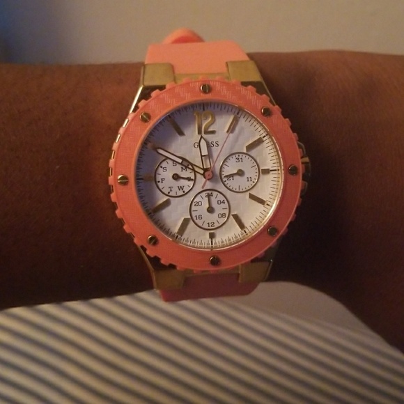 Guess watch - Picture 1 of 2